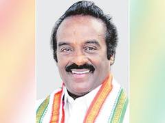 
      
      Mortal remains of H Vasanthakumar brought to Chennai
      
      