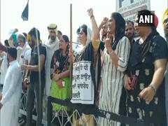 
      
      AAP workers protest against SAD in Bhatinda
      
      