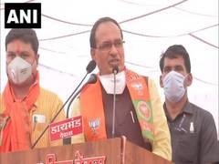 
      
      Farmers whose crops were damaged will get relief money: CM Chouhan
      
      