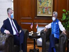 
      
      Jaishankar, Biegun exchange views on world politics, regional...
      
      