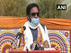 
      
      Congress, NC, PDP want to revoke UT status of Ladakh: G...
      
      