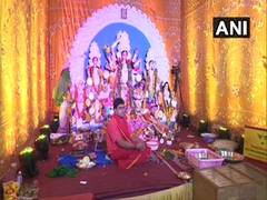 
      
      Durga puja: Pandal set up by Bengal Club at Mumbai's Shivaji...
      
      