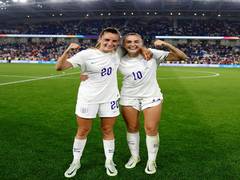 
      
      Women's Euro 2022: England win 2-1 against Spain, reach semis
      
      