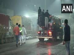 
      
      North MCD sprinkles water in Sadar Bazaar area to control air...
      
      