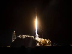 
      
      SpaceX Crew Dragon flight carrying 4 astronauts docks with ISS
      
      