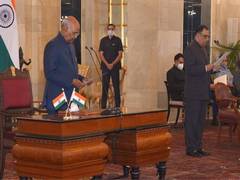 
      
      Yashvardhan Kumar Sinha takes oath as Chief Information...
      
      