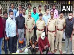 
      
      Three arrested in Palghar for robbing ATM cash van, Rs 4.23...
      
      