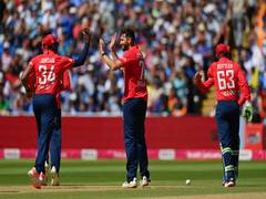 
      
      ENG vs IND: Men in Blue post competitive 170/8 against hosts
      
      
