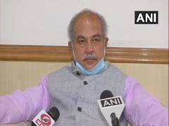 
      
      Government ready to resolve differences, talks with farmers...
      
      