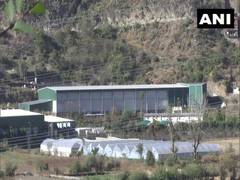 
      
      Apple growers in Himachal Pradesh hail private procurement centres
      
      