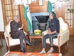 
      
      West Bengal Governor meets Milind Soman at Darjeeling Raj Bhawan
      
      