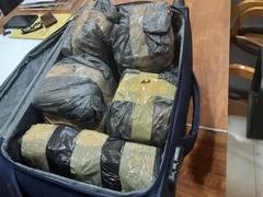 
      
      Two held in Pune with charas worth over Rs 1 cr
      
      