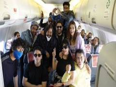 
      
      Team 'Bachchan Pandey' jets off to Jaisalmer for shoot of the film
      
      
