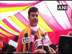 
      
      UP minister slams Mamata Banerjee, calls her 'complete...
      
      