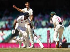 
      
      Ind vs Aus, 3rd Test: Middle-order collapse sees visitors...
      
      