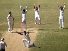 
      
      Ind vs Aus: Ashwin dismisses Warner for 10th time in Tests
      
      