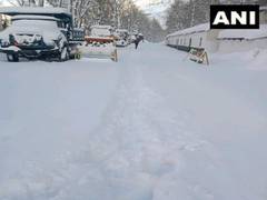 
      
      NH 3 at Himachal's Sissu blocked after heavy snowfall
      
      