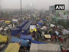 
      
      Delhi: Farmers gear up for Republic Day tractor rally 
      
      