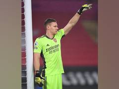 
      
      Leno laments Arsenal's dismal show against Olympiacos
      
      