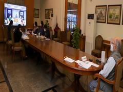 
      
      At review meet, Delhi Lt-Gov stresses on exercising caution...
      
      