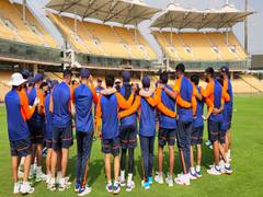
      
      Ind vs Eng: Hosts begin nets session, Shastri welcomes squad...
      
      