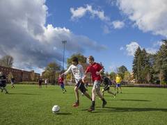 
    Students engaged in extra-curricular activities develop analytical skills: Study
    