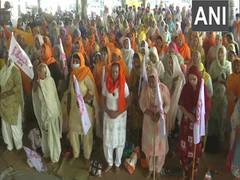 
      
      Farmers stage protest against farm laws in Amritsar
      
      