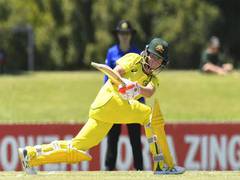 
      
      Ashes: Beth Mooney in 'good spirits' after fracturing jaw in...
      
      