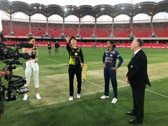 
      
      Aus W v Ind W, 2nd T20I: Hosts win toss, opt to bowl 
      
      
