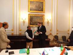 
      
      RS Deputy Chairman Harivansh meets Russian counterpart on...
      
      