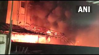 
      
      20 motorcycles gutted in fire in Mumbai's Kurla
      
      