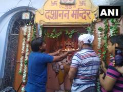 
      
      Ravana worshipped on Dussehra in Kanpur temple
      
      
