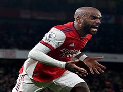
      
      Ligue 1: Alexandre Lacazette rejoins Lyon after leaving Arsenal
      
      