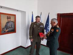 
      
      CDS Gen Rawat meets Czech Army's Chief of General Staff,...
      
      