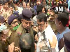 
      
      Congress workers stage protest outside Bhopal's Kamla Nehru...
      
      