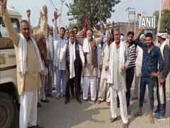 
      
      Farmers protest outside DC's office in Rohtak, demand...
      
      