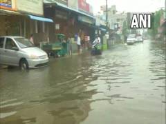 
      
      Heavy rainfall to continue over parts of Tamil Nadu 
      
      