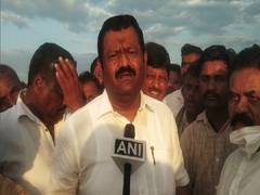
      
      Karnataka: Dharwad farmers facing crop loss due to unseasonal...
      
      