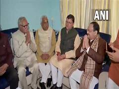
      
      JP Nadda on U'khand visit meets former bar association...
      
      