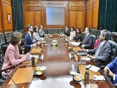 
      
      US Special representative discuss humanitarian assistance to...
      
      