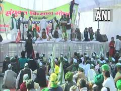 
      
      Farmers gather for Samyukt Kisan Morcha's 'Kisan...
      
      