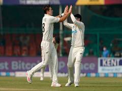 
      
      Ind vs NZ, 1st Test: Southee takes field after groin treatment
      
      