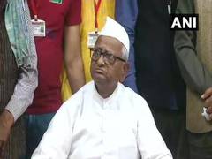 
      
      Pune: Anna Hazare admitted to hospital following chest pain
      
      