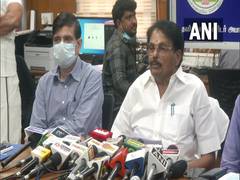 
      
      Tamil Nadu: 8 people died due to heavy rains
      
      