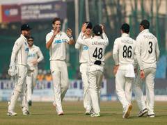 
      
      Ind vs NZ, 1st Test: Jamieson, Southee strike to leave hosts...
      
      