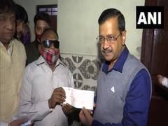 
      
      Arvind Kejriwal visits, gives financial aid to family of...
      
      