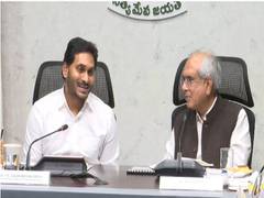 
      
      NITI Aayog VC meets Andhra Pradesh CM, appreciates...
      
      