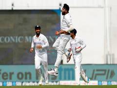 
      
      Ind vs NZ: Dream delivery, says Mohammed Siraj on Ross Taylor...
      
      