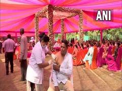 
      
      COVID-19: Ahmedabad Municipal Corporation vaccinates people...
      
      