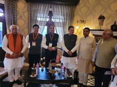 
      
      Dhami, Khattar, Sawant among CMs present in BJP ruled states...
      
      
